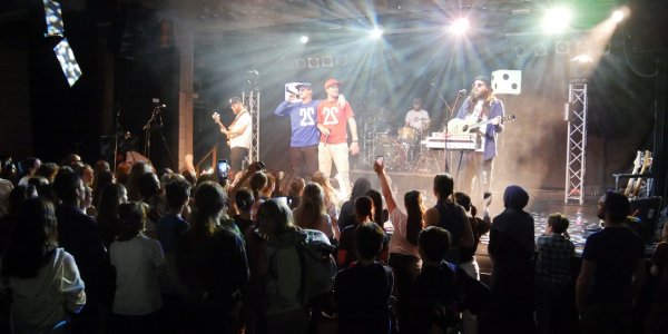 ZWEIERPASCH im Substage 